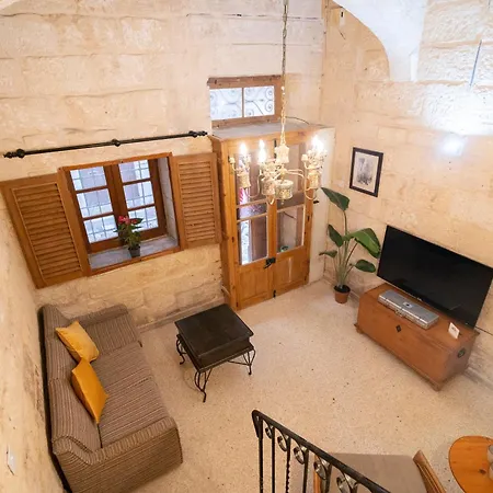 Knights Castle 1859 Ad - Sliema Ferries - Seaside Holiday home